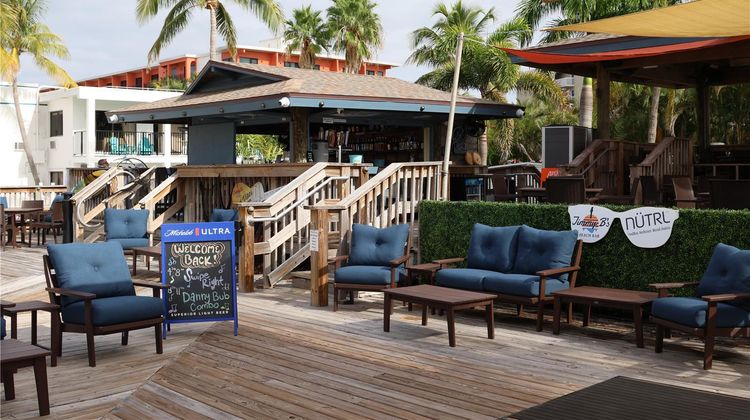 Beachcomber Beach Resort & Hotel Restaurant