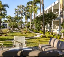 Beachcomber Beach Resort & Hotel Exterior
