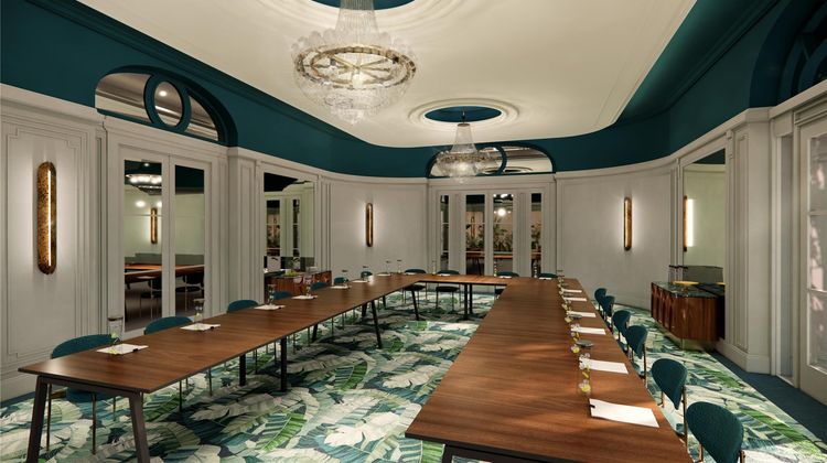 Hotel California Champs Elysees Ballroom