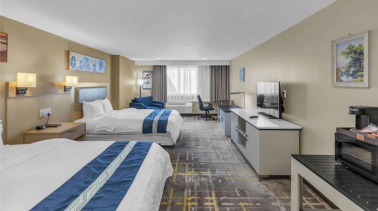 KC Inn Room