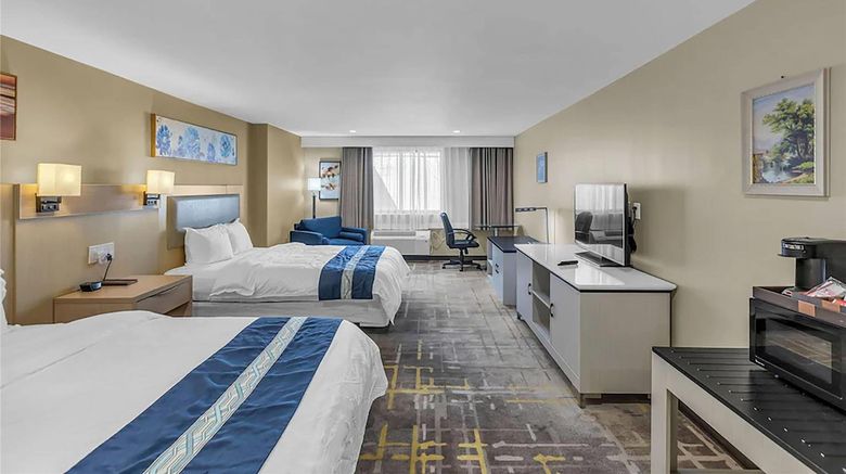 <b>KC Inn Room</b>. Images powered by <a href="https://iceportal.shijigroup.com/" title="IcePortal" target="_blank">IcePortal</a>.