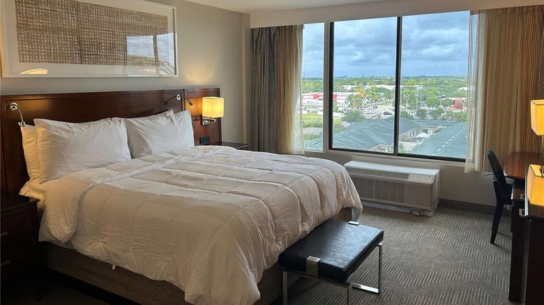<b>The View Hotel, Trademark Collection Room</b>. Images powered by <a href="https://iceportal.shijigroup.com/" title="IcePortal" target="_blank">IcePortal</a>.