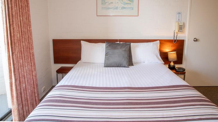 Atrium Hotel Mandurah Room