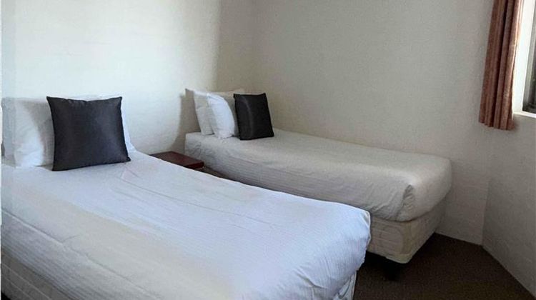 Atrium Hotel Mandurah Suite