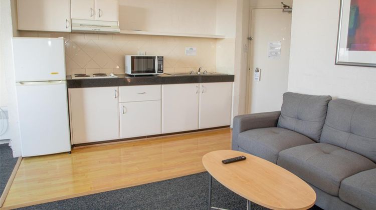 Atrium Hotel Mandurah Suite
