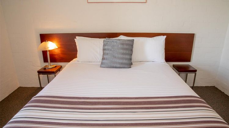 Atrium Hotel Mandurah Suite