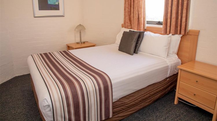 Atrium Hotel Mandurah Suite