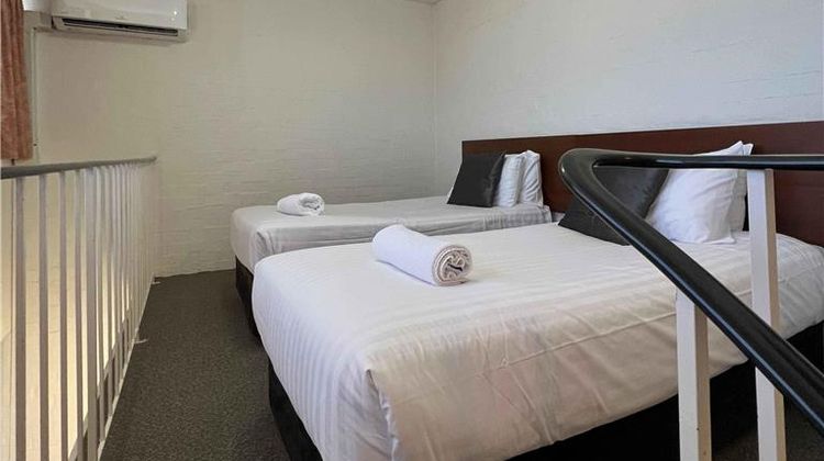 Atrium Hotel Mandurah Room