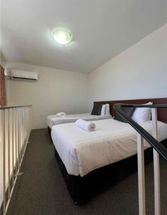 Atrium Hotel Mandurah