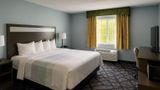 <b>Quality Inn & Suites Room</b>. Images powered by <a href="https://iceportal.shijigroup.com/" title="IcePortal" target="_blank">IcePortal</a>.