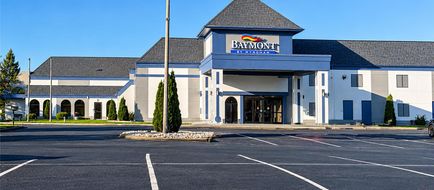 Quality Inn & Suites Exterior