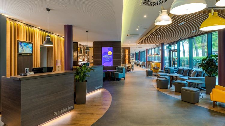 Premier Inn Goettingen Lobby