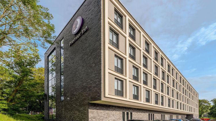 Premier Inn Goettingen Exterior