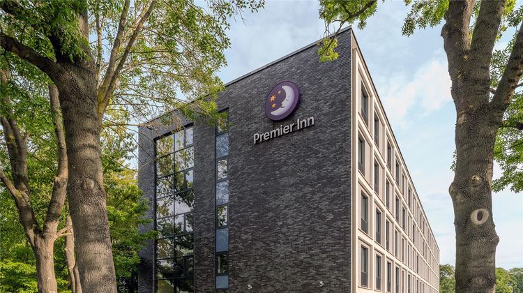 Premier Inn Goettingen Exterior