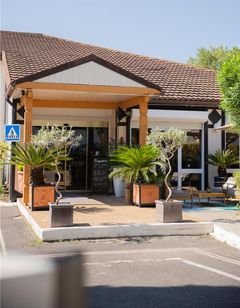 Kyriad Hotel