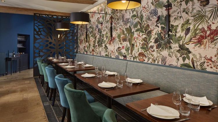 Relais des Trois Chateaux Restaurant