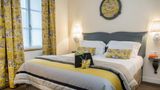 Relais des Trois Chateaux Room