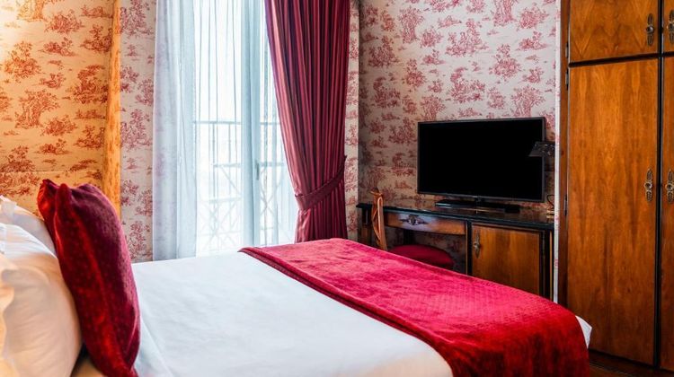 Maison Eugenie Room