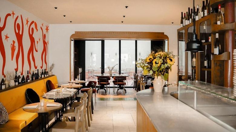<b>Kraft Hotel Restaurant</b>. Images powered by <a href="https://iceportal.shijigroup.com/" title="IcePortal" target="_blank">IcePortal</a>.