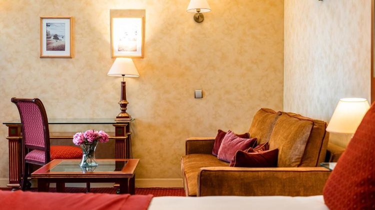 Villa Beaumarchais Room