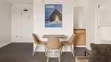 The Lodge at Bromley Suite