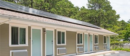 Wellfleet Motel & Lodge Exterior