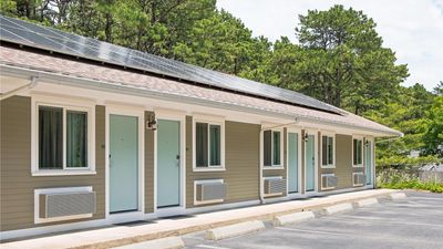 Wellfleet Motel & Lodge
