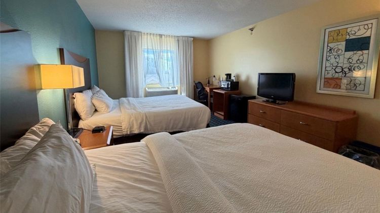 SureStay by Best Western Bismarck Room