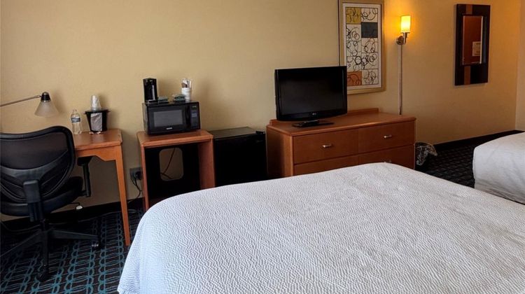 SureStay by Best Western Bismarck Room