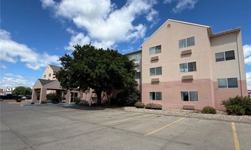 SureStay by Best Western Bismarck