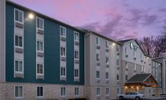 Welcome Suites Minot