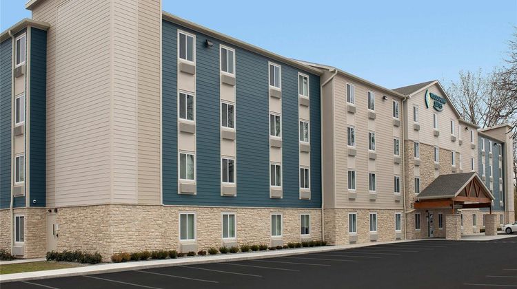 Welcome Suites Minot Exterior