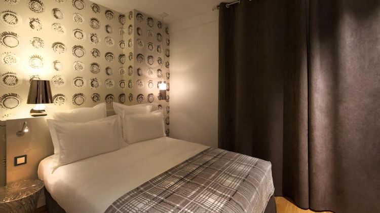 Hotel Le Mireille Room