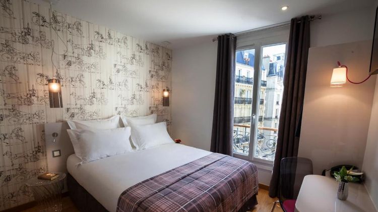Hotel Le Mireille Room