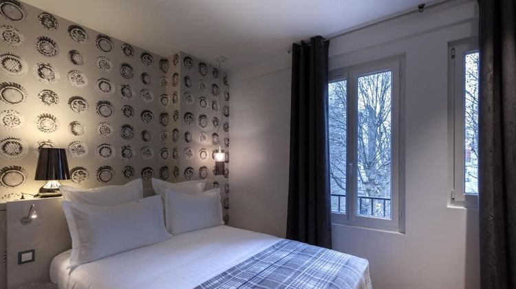 Hotel Le Mireille Room