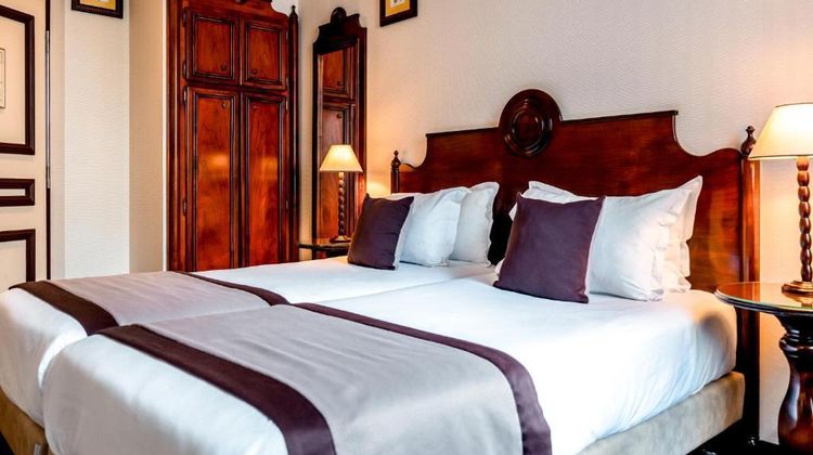 Villa Montparnasse Room