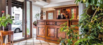 Villa Montparnasse Lobby