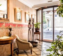 Villa Montparnasse Lobby