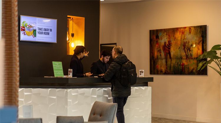 Seven Urban Suites Nantes Lobby