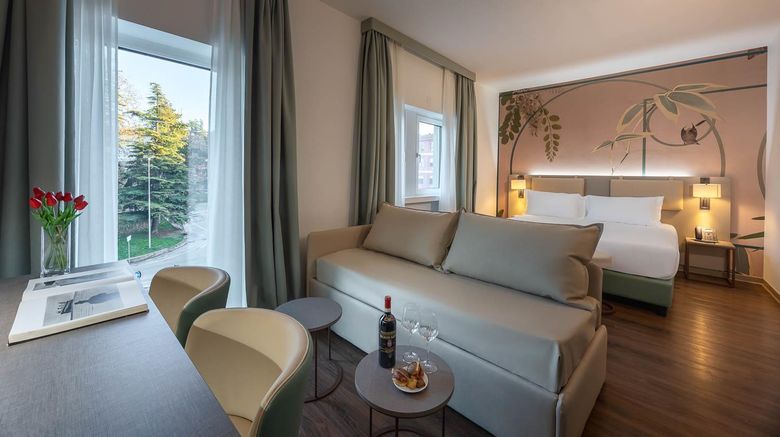 Castello Hotel Room. Images powered by <a href="https://iceportal.shijigroup.com" target="_blank" rel="noopener">Ice Portal</a>.