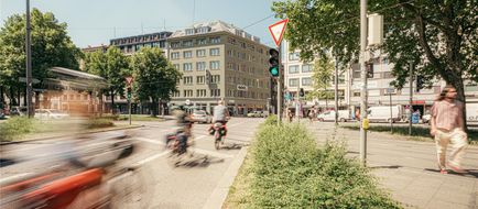 Koos Hotel & Apartments Exterior