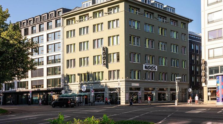 Koos Hotel & Apartments Exterior
