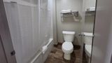 Super 8 by Wyndham Richland MS Room