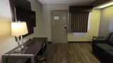 Super 8 by Wyndham Richland MS Room