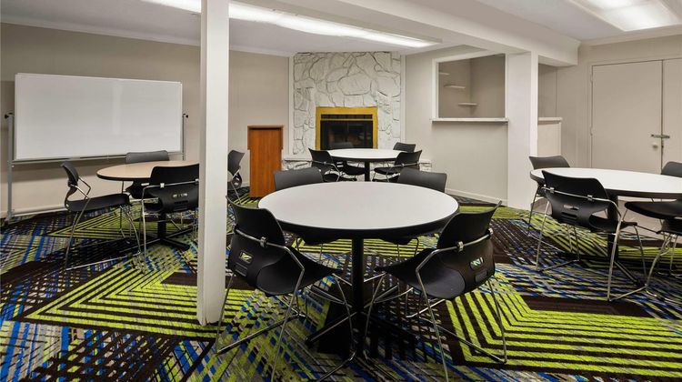 Hotel Detroit Airport Meeting