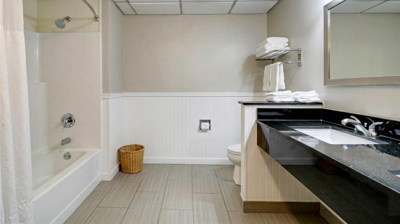 <b>Anchorage Inns & Suites Room</b>. Images powered by <a href="https://iceportal.shijigroup.com/" title="IcePortal" target="_blank">IcePortal</a>.