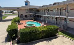 Baymont by Wyndham New Braunfels TX