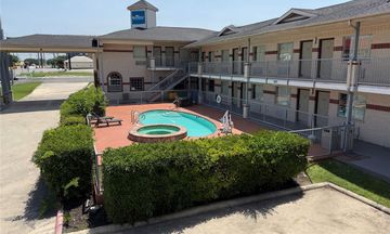 Baymont by Wyndham New Braunfels TX