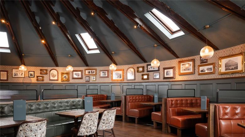 <b>An Chuirt Gweedore Court Hotel Restaurant</b>. Images powered by <a href="https://iceportal.shijigroup.com/" title="IcePortal" target="_blank">IcePortal</a>.