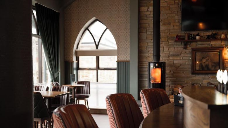 <b>An Chuirt Gweedore Court Hotel Restaurant</b>. Images powered by <a href="https://iceportal.shijigroup.com/" title="IcePortal" target="_blank">IcePortal</a>.